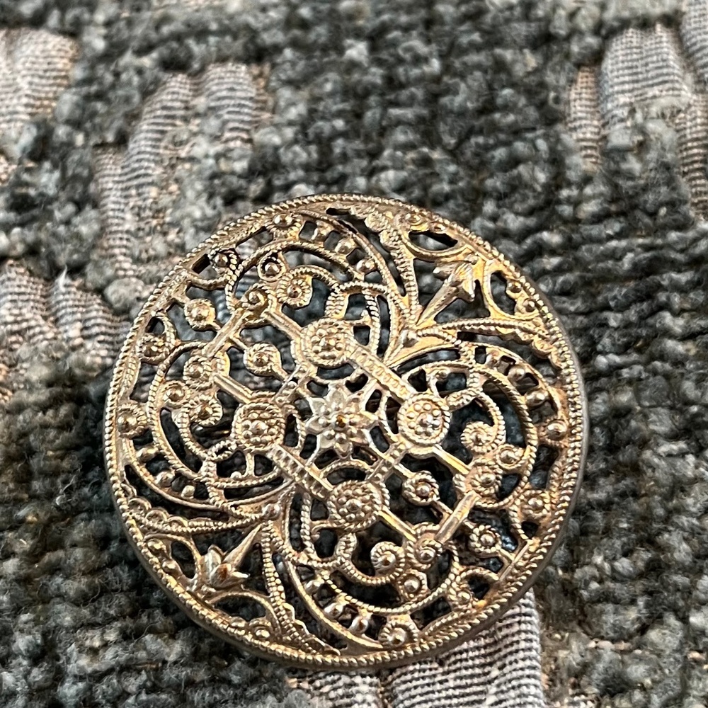 Vintage Costume Brooch